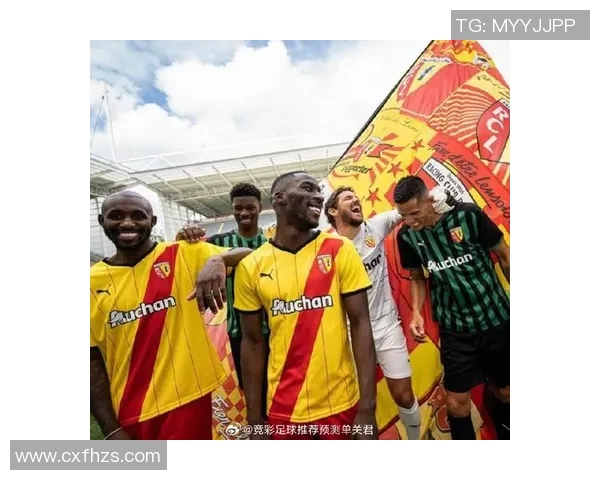 图卢兹主场迎战波尔多两队争夺关键积分的激烈对决 图卢兹主场迎战波尔多两队争夺关键积分的激烈对决