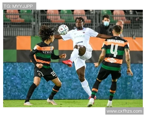 巴里与奇塔代拉的激烈对决揭示意乙联赛的竞争格局与未来走向 巴里与奇塔代拉的激烈对决揭示意乙联赛的竞争格局与未来走向