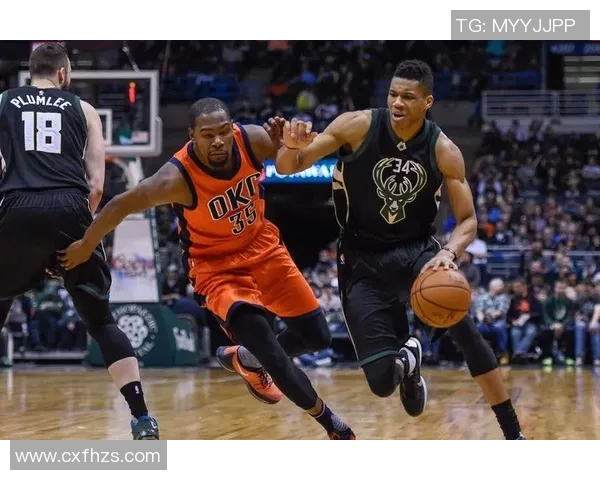 杜兰特与字母哥巅峰对决谁能在赛场上笑到最后