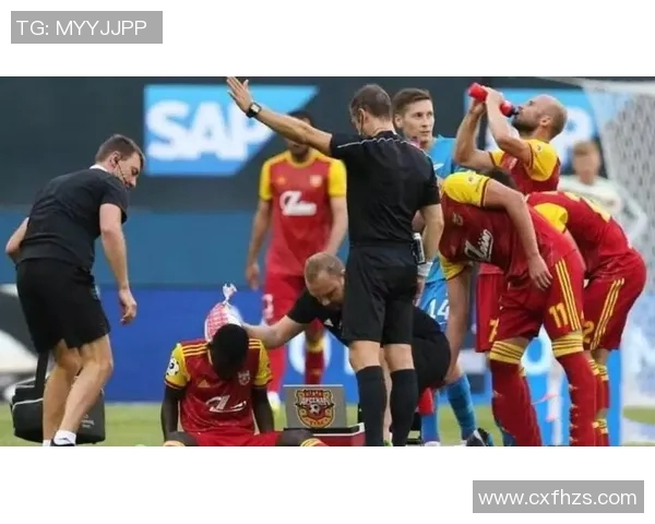 苏维埃翼与莫斯科中央的激烈对决揭示了足球战术的深度与魅力